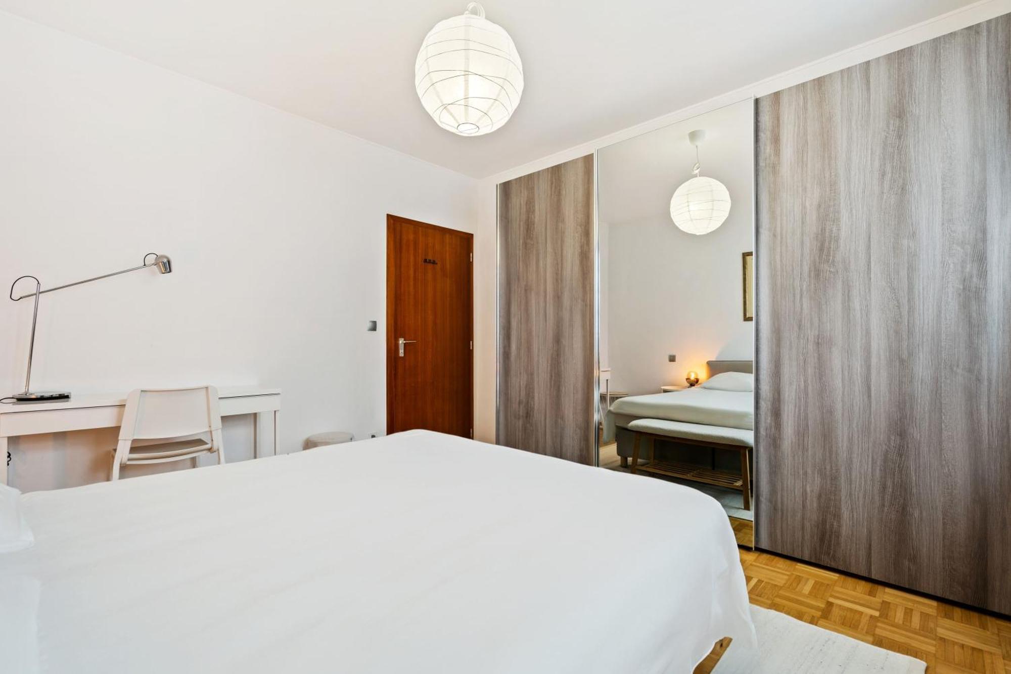 Stylish 2Br Apt In Limpertsberg, Near City Center Luxemburgo Exterior foto